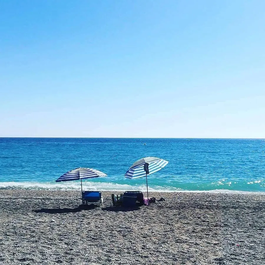 Nerja City Center & Sea View Torresol 0*,  إسبانيا